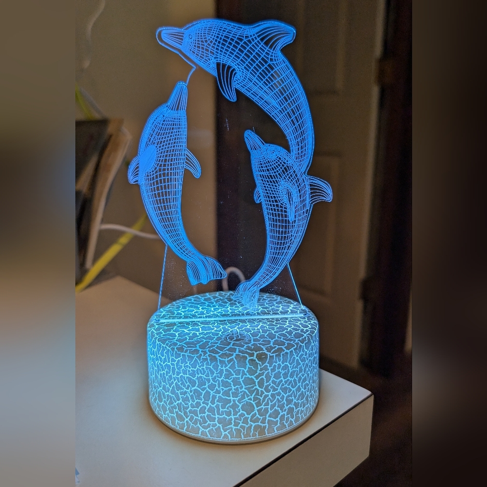 Charming 3D Dolphin Night Light with Colorful Crackle Design - Soft, Warm LED